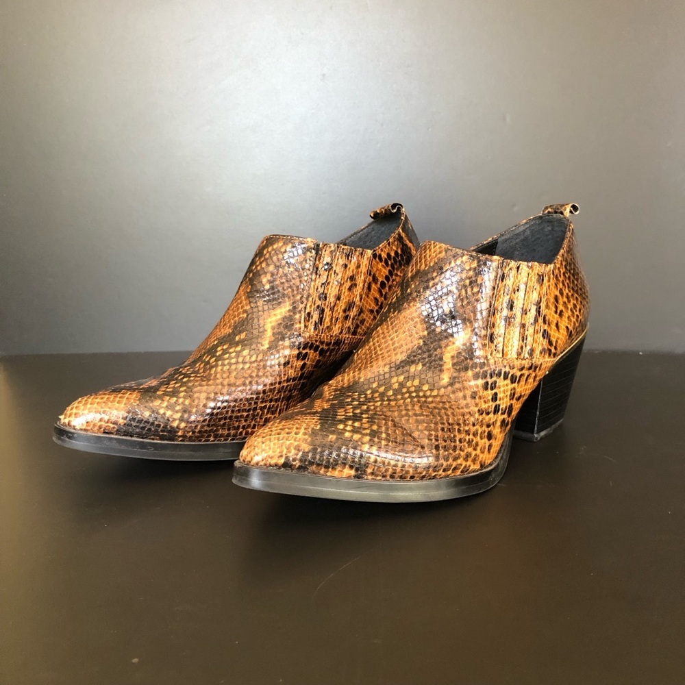 Bleecker & Bond Snakeskin Bootie Women’s Size 8M Brown‎ Ankle Western Cowgirl - Picture 2 of 8